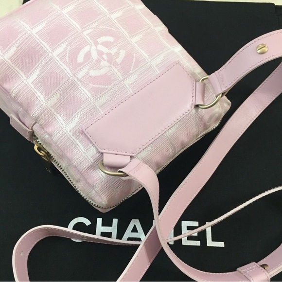 🆕 Chanel New Travel Line crossbody bag - Picture 3 of 7